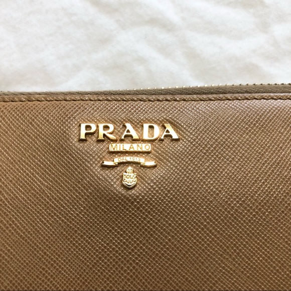 Prada Zip Wallet and Promenade Suffiano Lux Medium Satchel - Picture 11 of 16